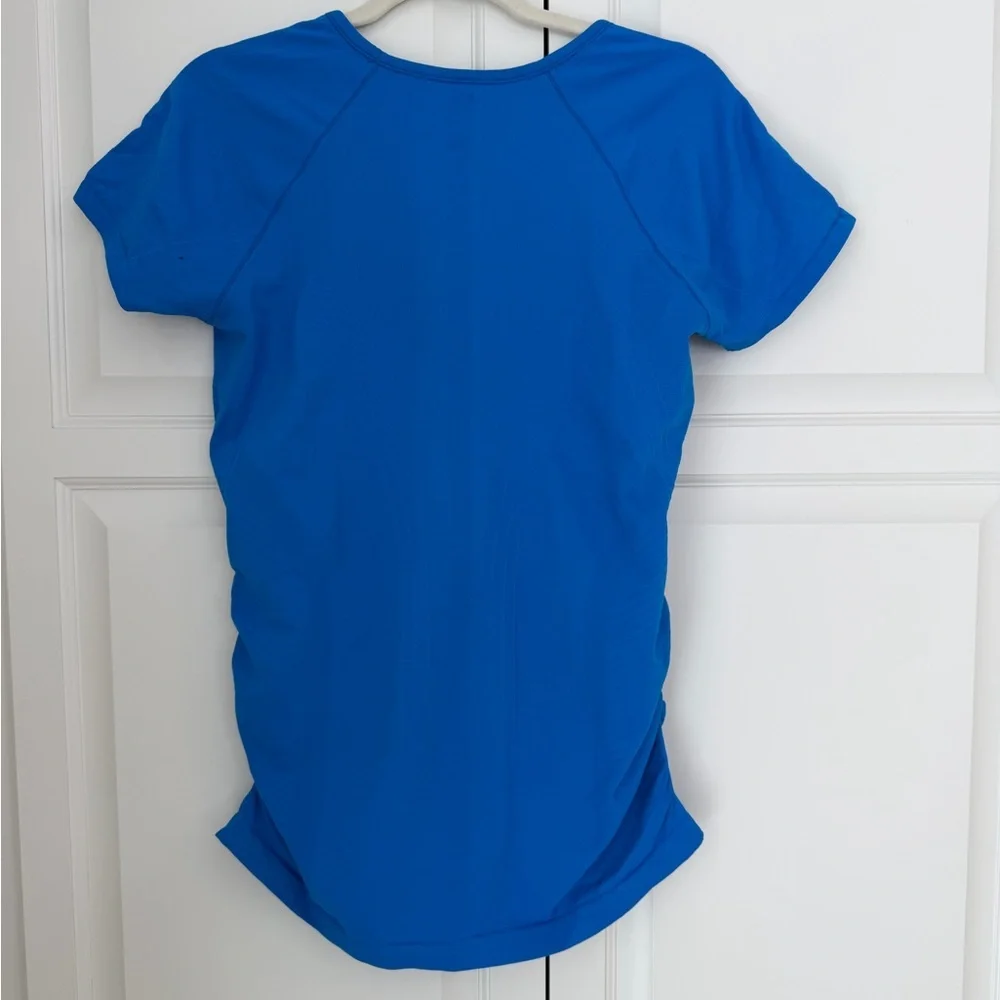 Athleta Vibrant Blue Short Sleeve Tee